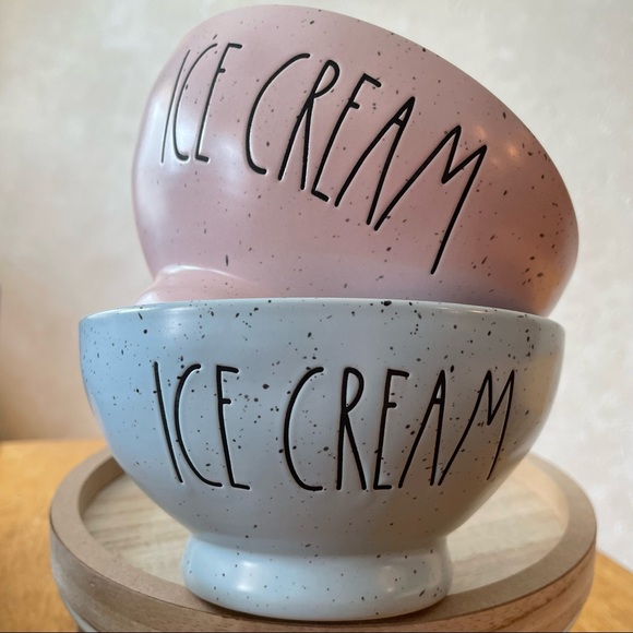Rae Dunn Speckled Pink and Blue ICE CREAM Set of 2 Ceramic Bowls BRAND NEW!! - Picture 2 of 4
